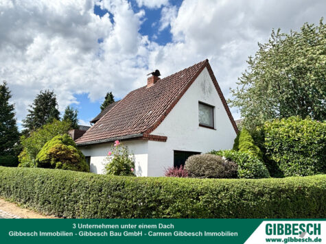 Sanierungsbedürftiges Einfamilienhaus mit viel Potenzial in ruhiger Wohnlage, 22941 Delingsdorf, Einfamilienhaus