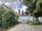 Garage - Sanierungsbedürftiges Einfamilienhaus mit viel Potenzial in ruhiger Wohnlage