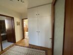 Bild - Gut geschnittene ETW mit Loggia * Fahrstuhl* Tiefgarage in gepflegter Wohnanlage in Hummelsbüttel