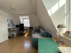 Zimmer OG - Top gepflegt * Vollkeller m. Kelleraußenzugang*großz. S/W-Grdstr. ca. 462 m² *2 Carport´s + Außenpl.