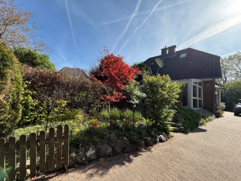 Top gepfl. DHH i. Sackgassenlage*Ahrensburg*Natur als Nachbar*Wintergarten*Kamin* Sauna* V-Keller, 22926 Ahrensburg, Doppelhaushälfte
