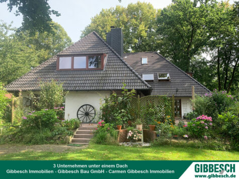 Erstklassige Villenlage! Landhaus mit Einliegerwohnung, 1.800 m² Parkgrundstück, Bauplatz abtrennbar, 22941 Bargteheide, Einfamilienhaus