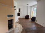 Wohnen - Energieunabhängiges & modernes Einfamilienhaus mit Blick ins Grüne – Garage + Carport
