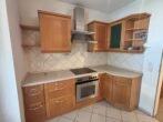 Küche - Zentral gelegene 3-Zimmer-ETW mit zwei Balkonen & TG-Stellplatz – alles bequem zu Fuß erreichbar