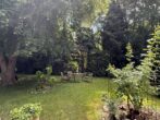 Bild - 1.232 m² Grdstck. * liebevoll restaur. Fachwerkhaus * zentral u. dennoch idyllischer Garten* Carport