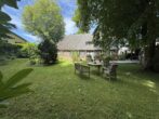 Bild - 1.232 m² Grdstck. * liebevoll restaur. Fachwerkhaus * zentral u. dennoch idyllischer Garten* Carport