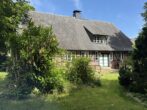 Bild - 1.232 m² Grdstck. * liebevoll restaur. Fachwerkhaus * zentral u. dennoch idyllischer Garten* Carport