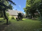 Bild - 1.232 m² Grdstck. * liebevoll restaur. Fachwerkhaus * zentral u. dennoch idyllischer Garten* Carport