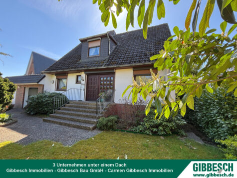Familienglück mit Weitblick! EFH, gelungene Aufteilung, Vollkeller, Garage, angrenzend an Wiesen, 22941 Jersbek, Einfamilienhaus