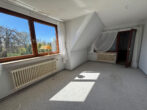 Kind 1 - Familienglück mit Weitblick! EFH, gelungene Aufteilung, Vollkeller, Garage, angrenzend an Wiesen