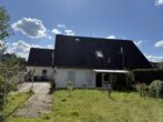 Aussen - ! Handwerker aufgepasst ! sanierungsbedürftig mit Potential – DHH mit Nebengebäuden und Garage